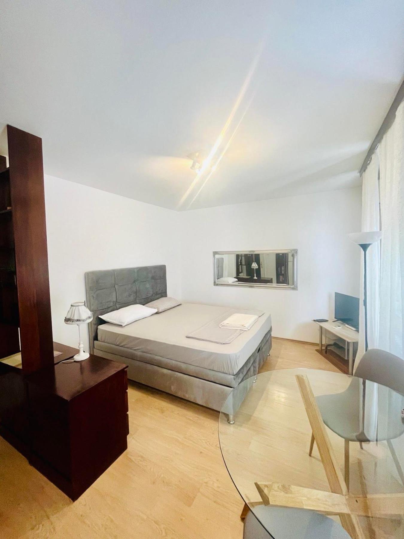 Dorcol Hideaway Apartment Belgrade Luaran gambar